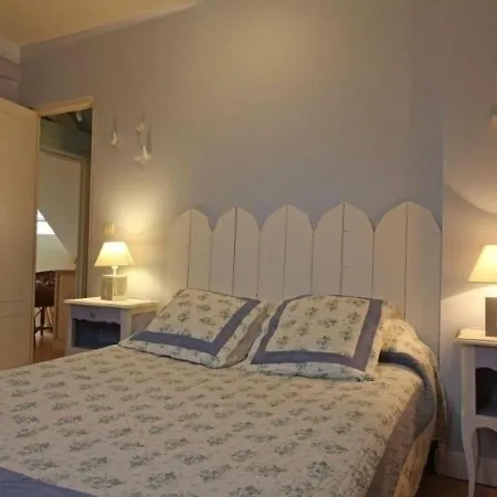 House La Petite Maison 5 Feriehus Les Clos